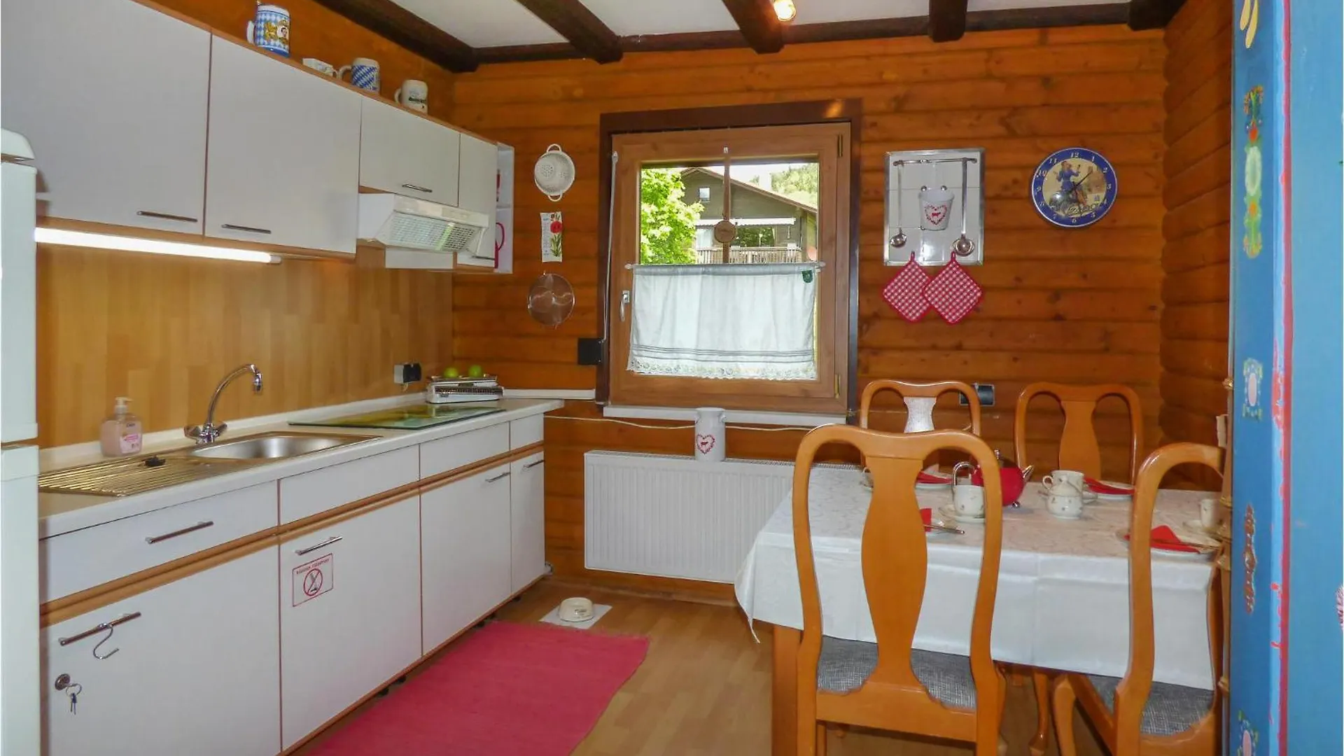 2 Bedroom Awesome Apartment In 아라흐 0*,